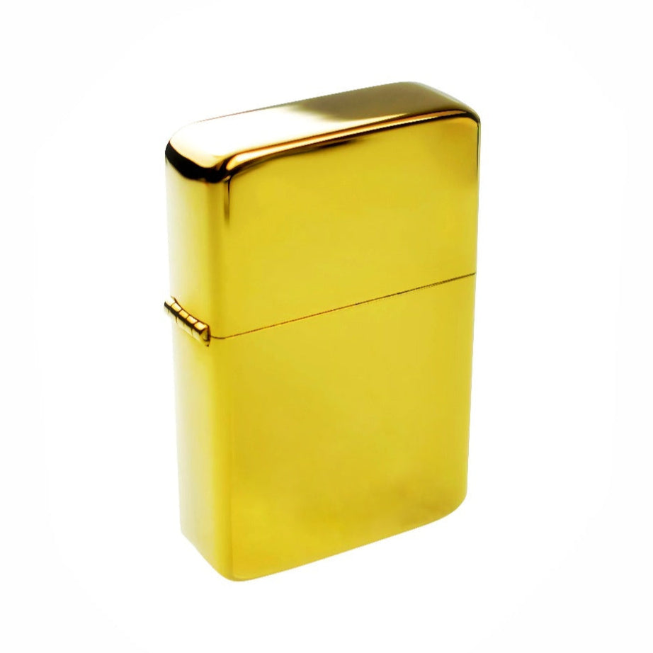 Goldenes schlichtes Klappfeuerzeug