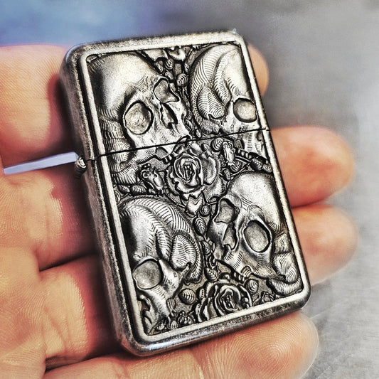 Black Plated Metal Skulls & Roses Flip Lighter