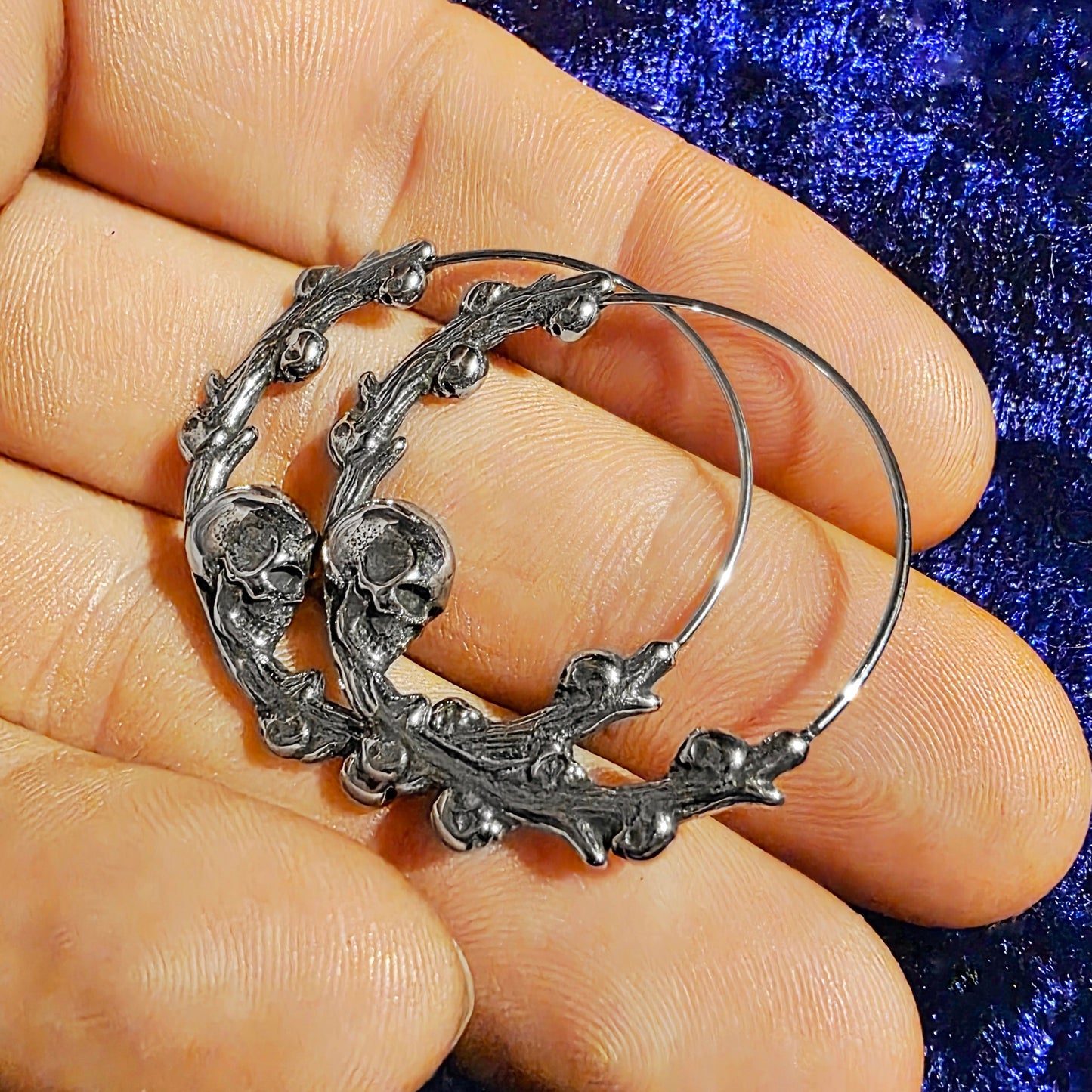 Skull Vine 28mm Hoop Earring Pair