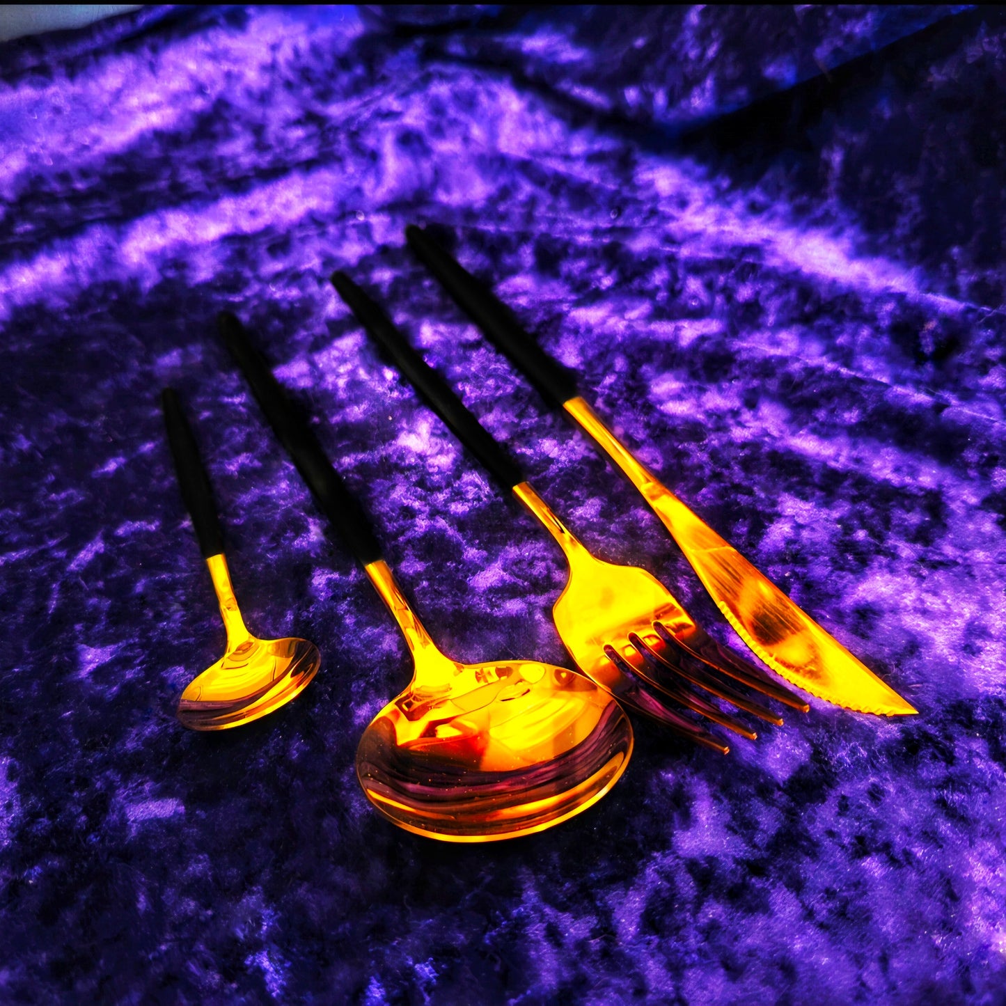 Black & Gold 4pc Slim Handle Stainless Steel Cutlery Set