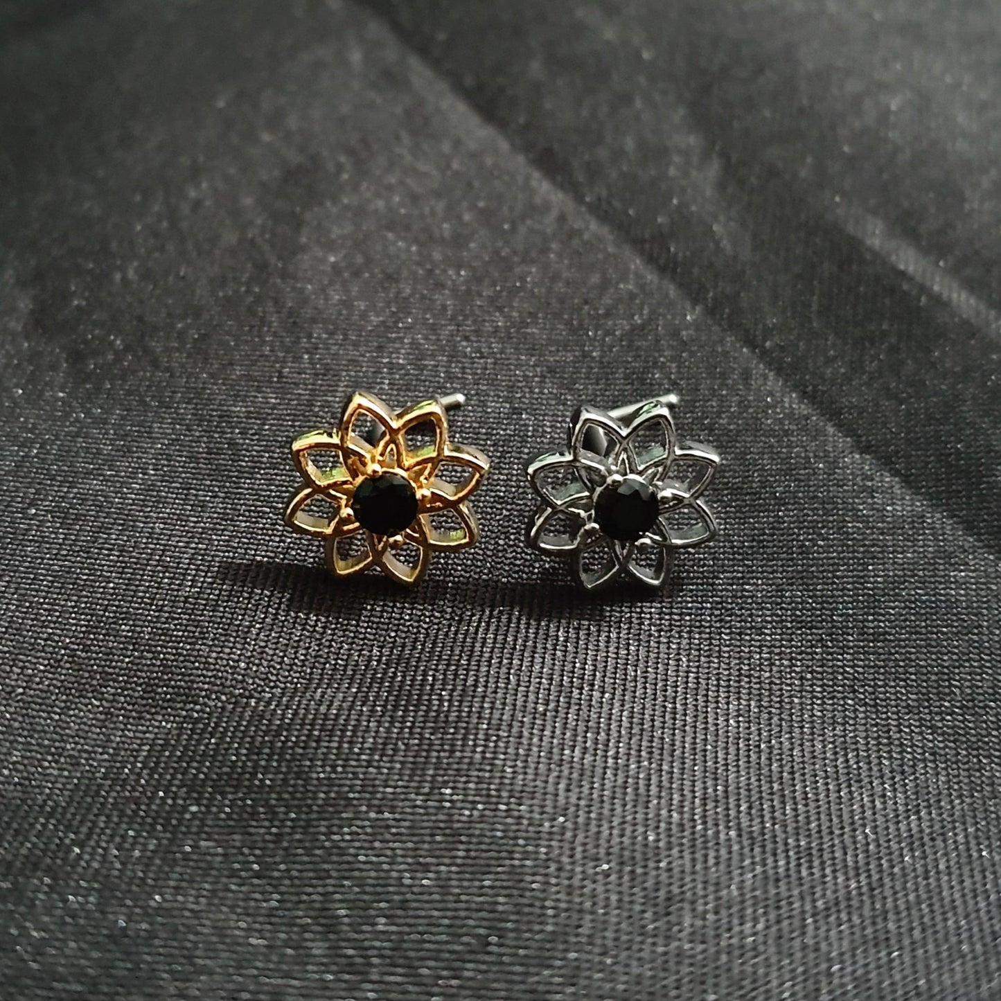 Flower Design Statement Nose Stud - Pretty Savage Jewellery