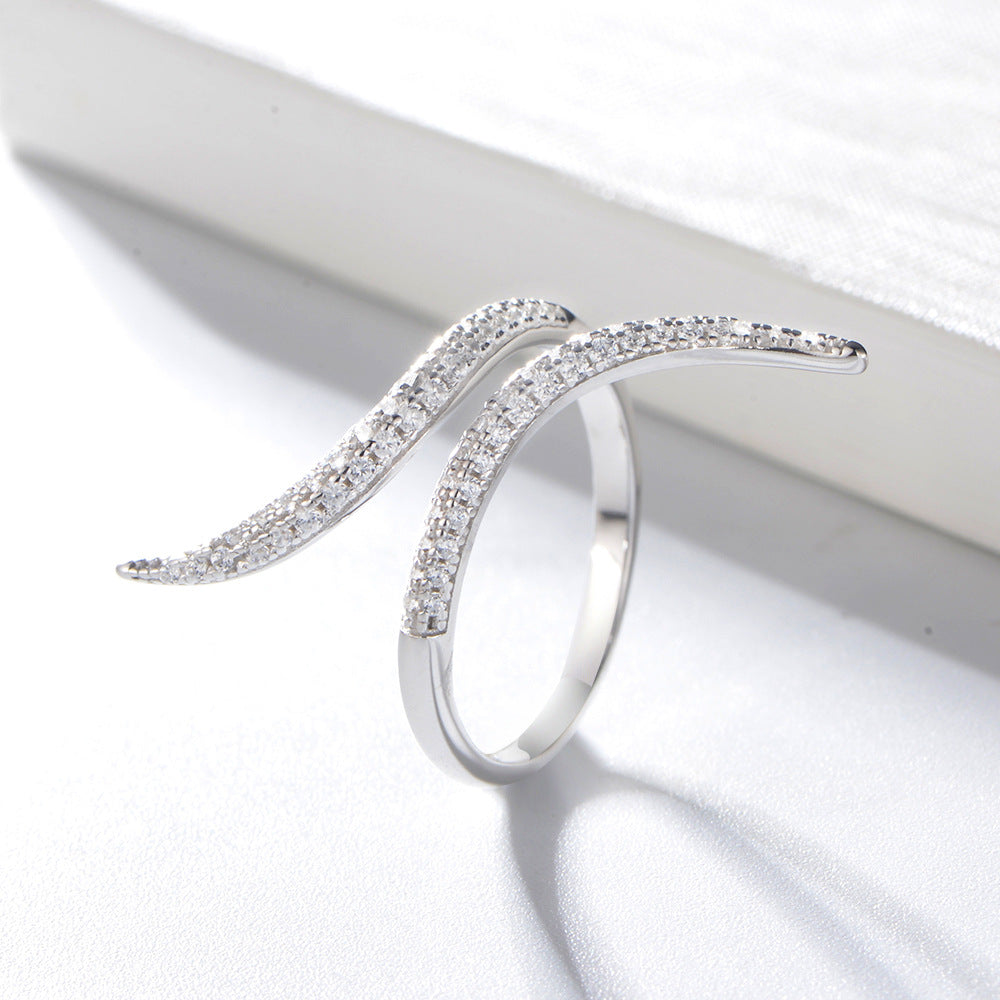 Einfarbige Sterlingsilber-Ringe mit Zirkonia-Inlay