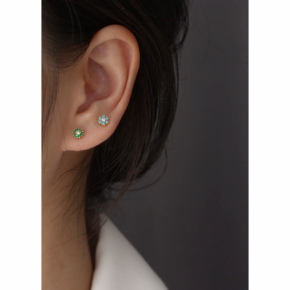 clous d'oreilles en argent sterling et zircon en forme de fleur