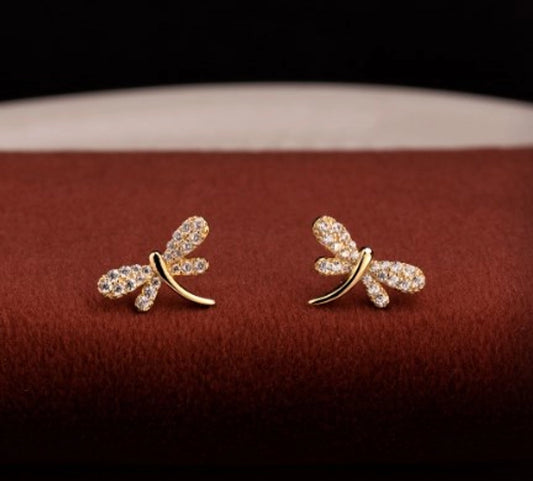 Clous d'oreilles en argent sterling avec incrustations de strass en forme de libellule