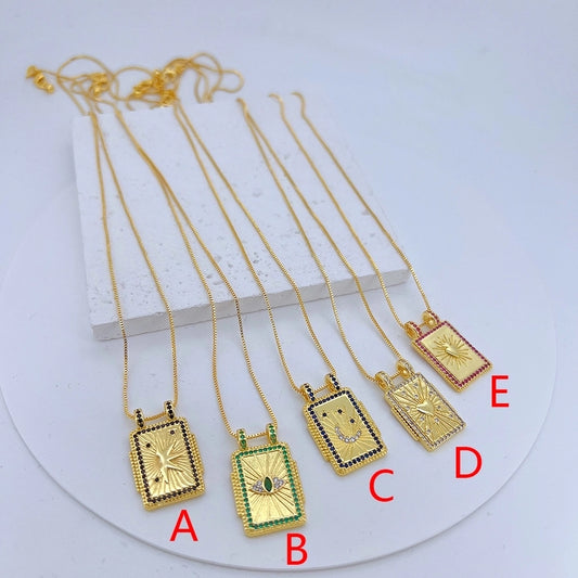 Geometrische Halskette mit Anhänger aus Kupferzirkon, 18 Karat vergoldet und poliert