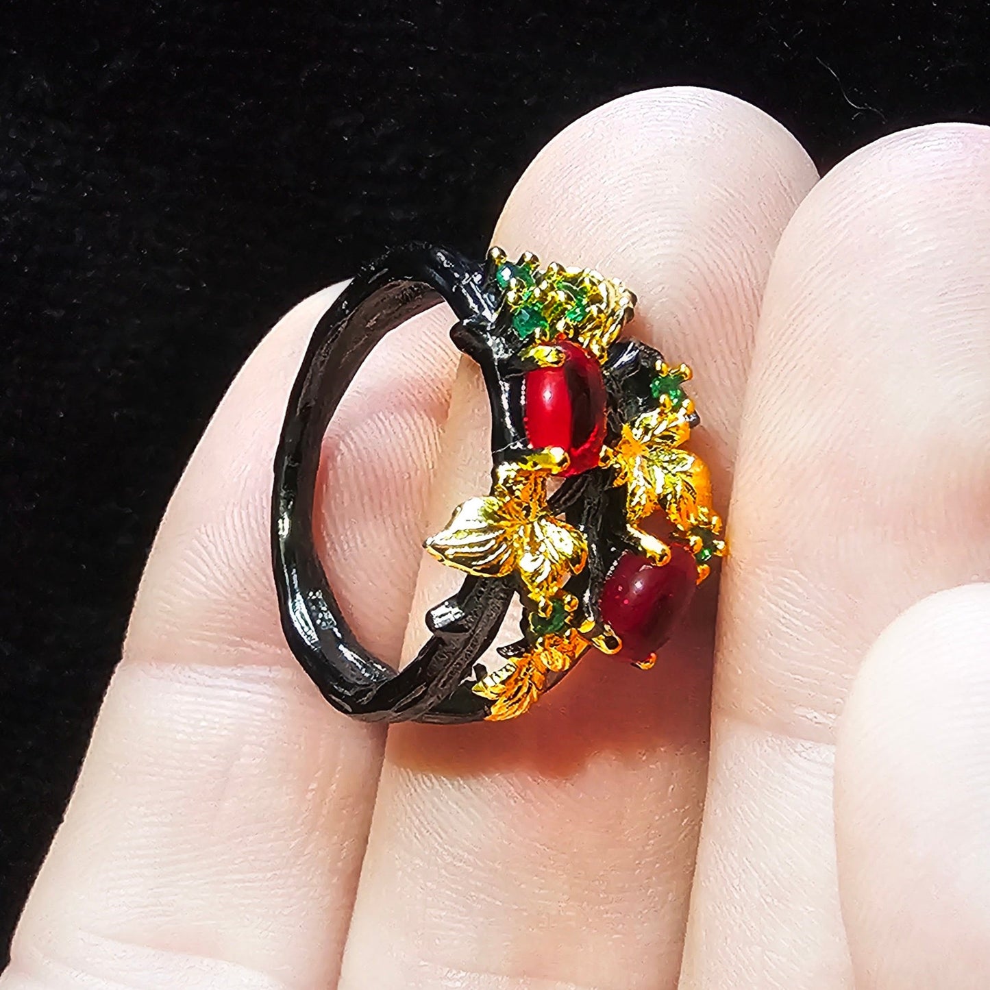 Black Twisted Vine Golden Leaf Gem Stone Ring - Pretty Savage Jewellery