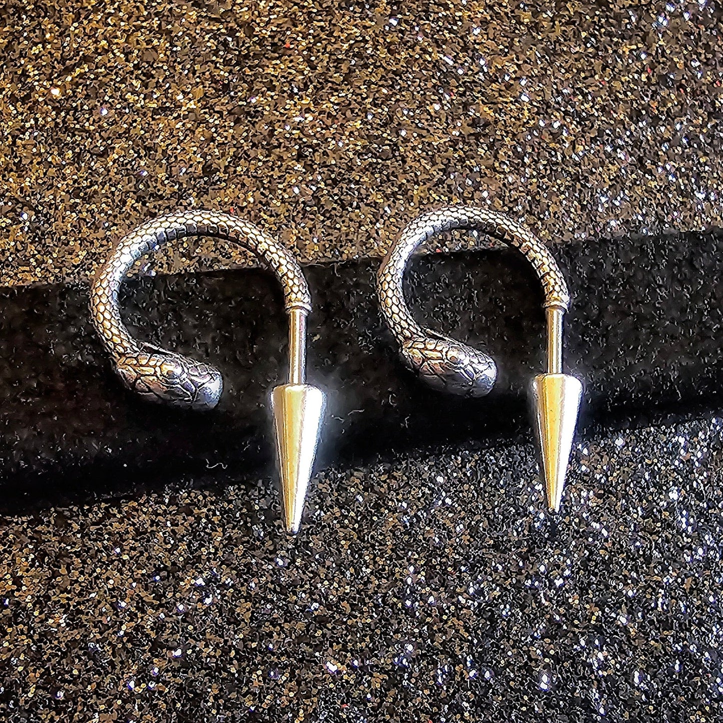 Snake Curved Lip Bar - Pretty Savage Jewellery