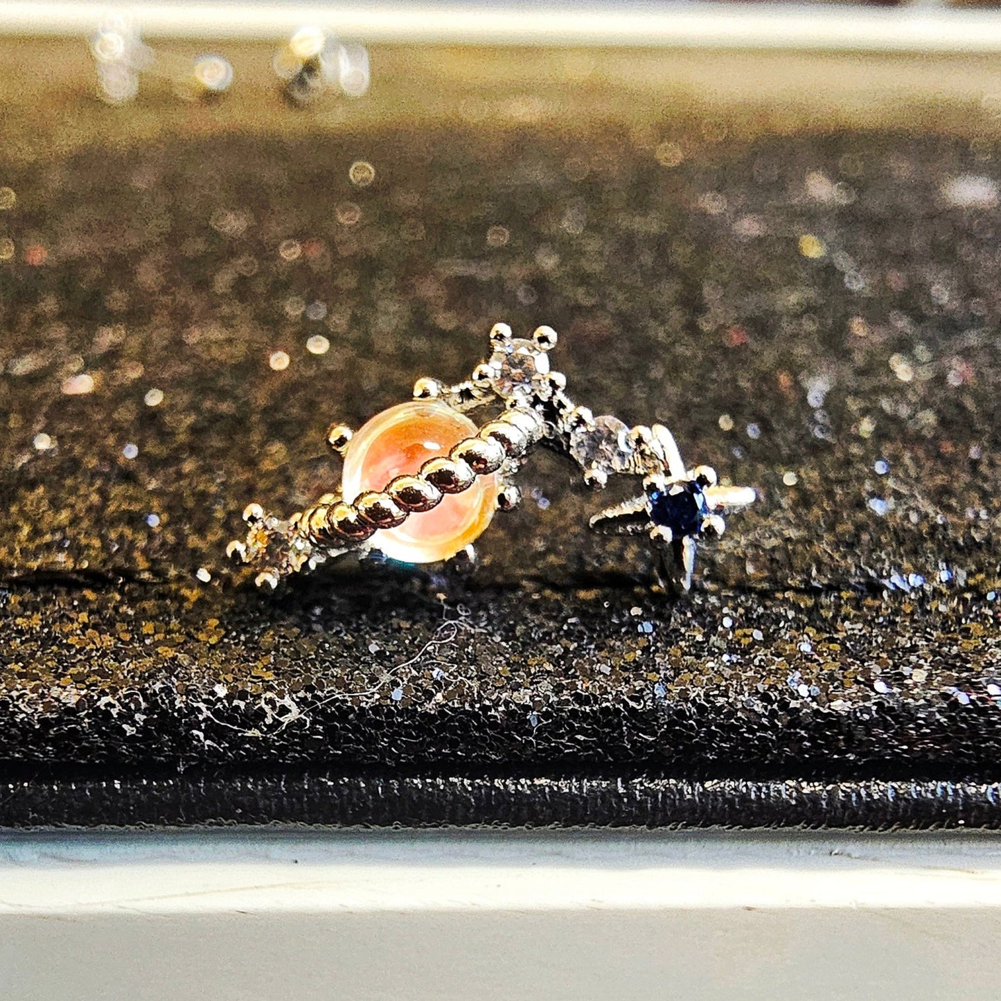Stars & Planet L-Shape Nose Stud 20G