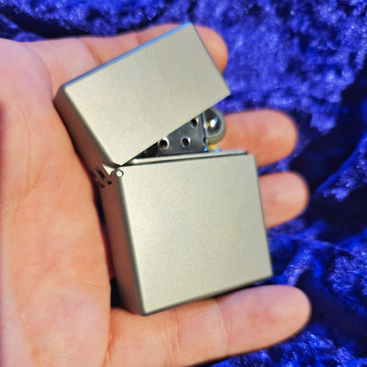 Pure Titanium Thickened Armoured Flip Top Lighter