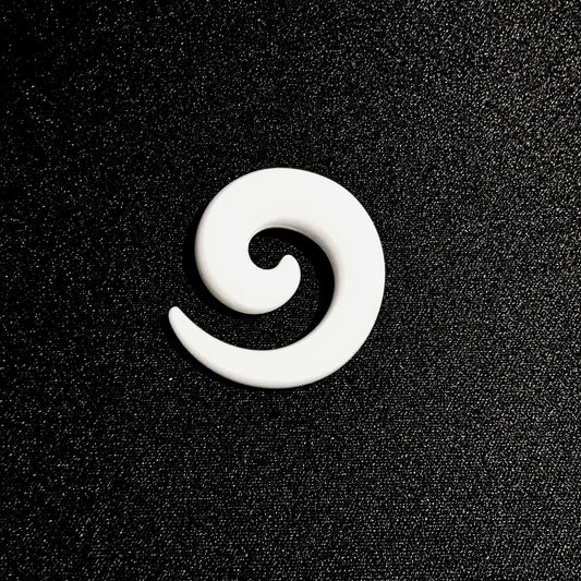White Acrylic Curved Ear Taper