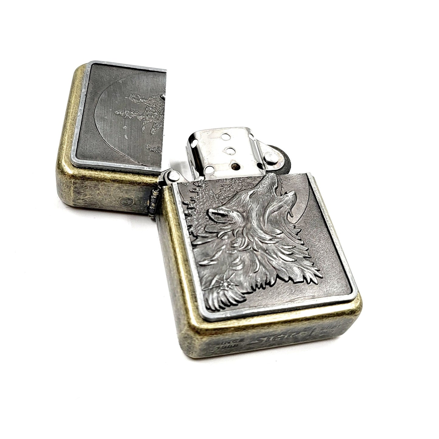 Bronze Wolf Flip Lighter - Pretty Savage Jewellery