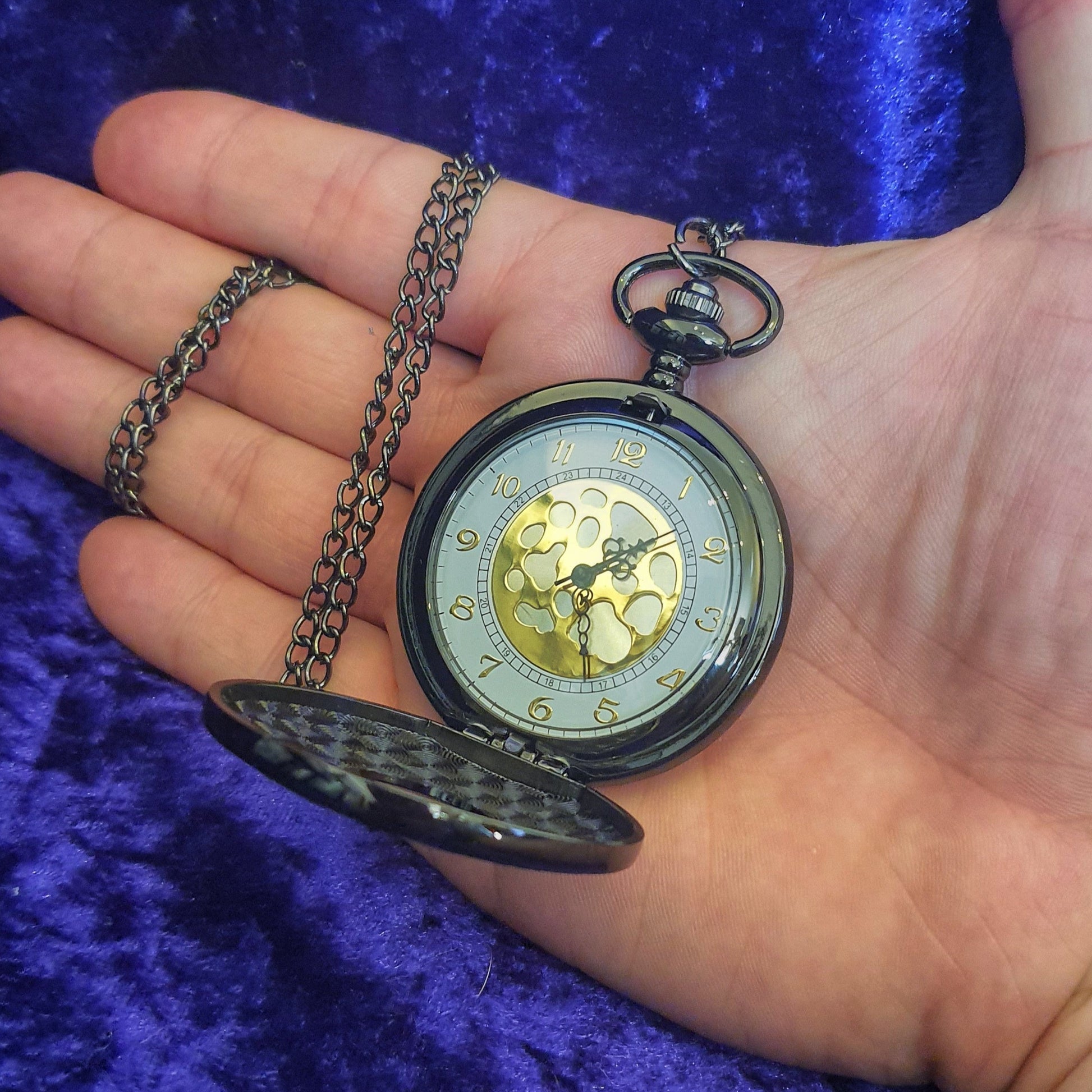 Black And Gold Roman Numerals Quartz Pocket Watch With Chain - Pretty Savage Jewellery