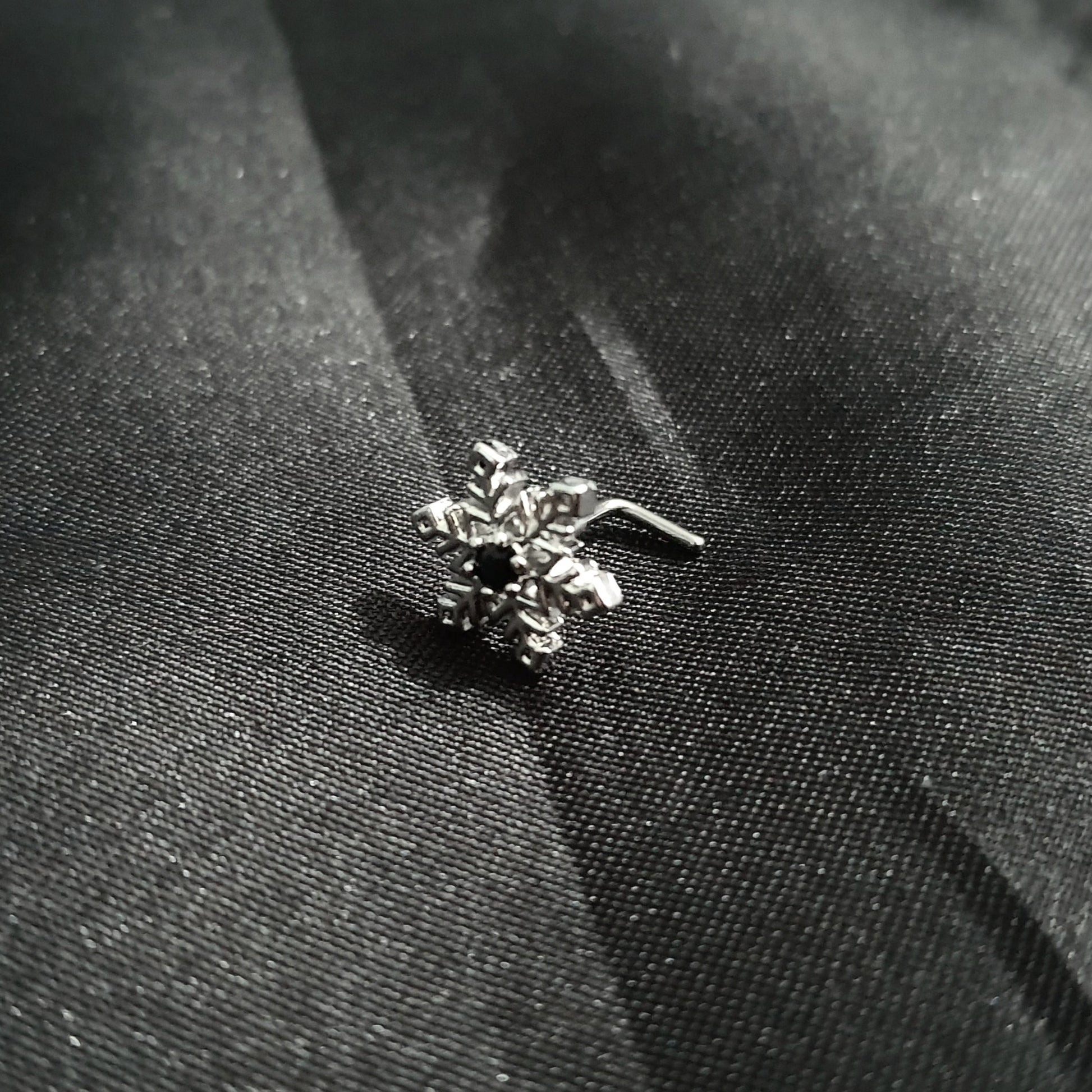 Silver Snowflake Nose Stud - Pretty Savage Jewellery