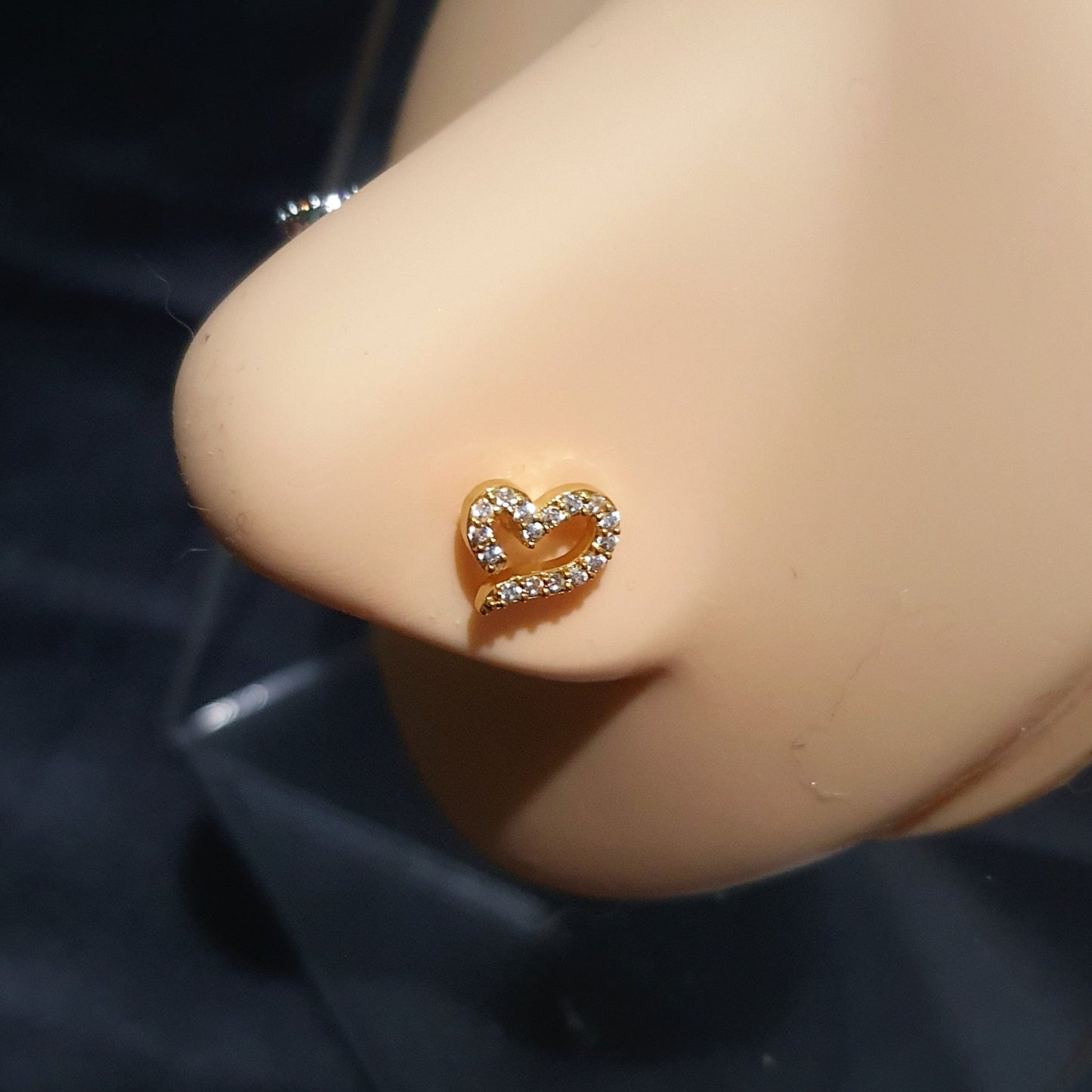 Crystal Heart Design Nose Stud - Pretty Savage Jewellery