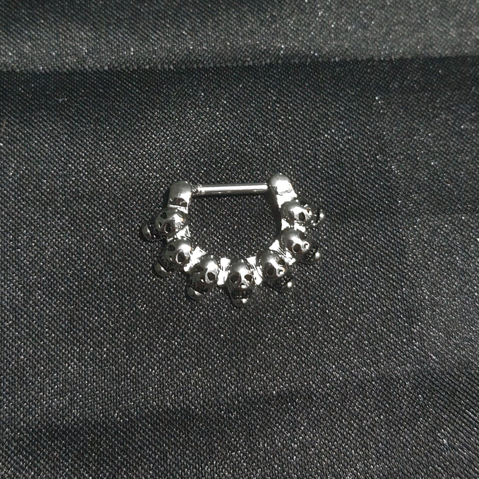 Skull Hinged Stainless Steel Septum Ring - Pretty Savage Jewellery