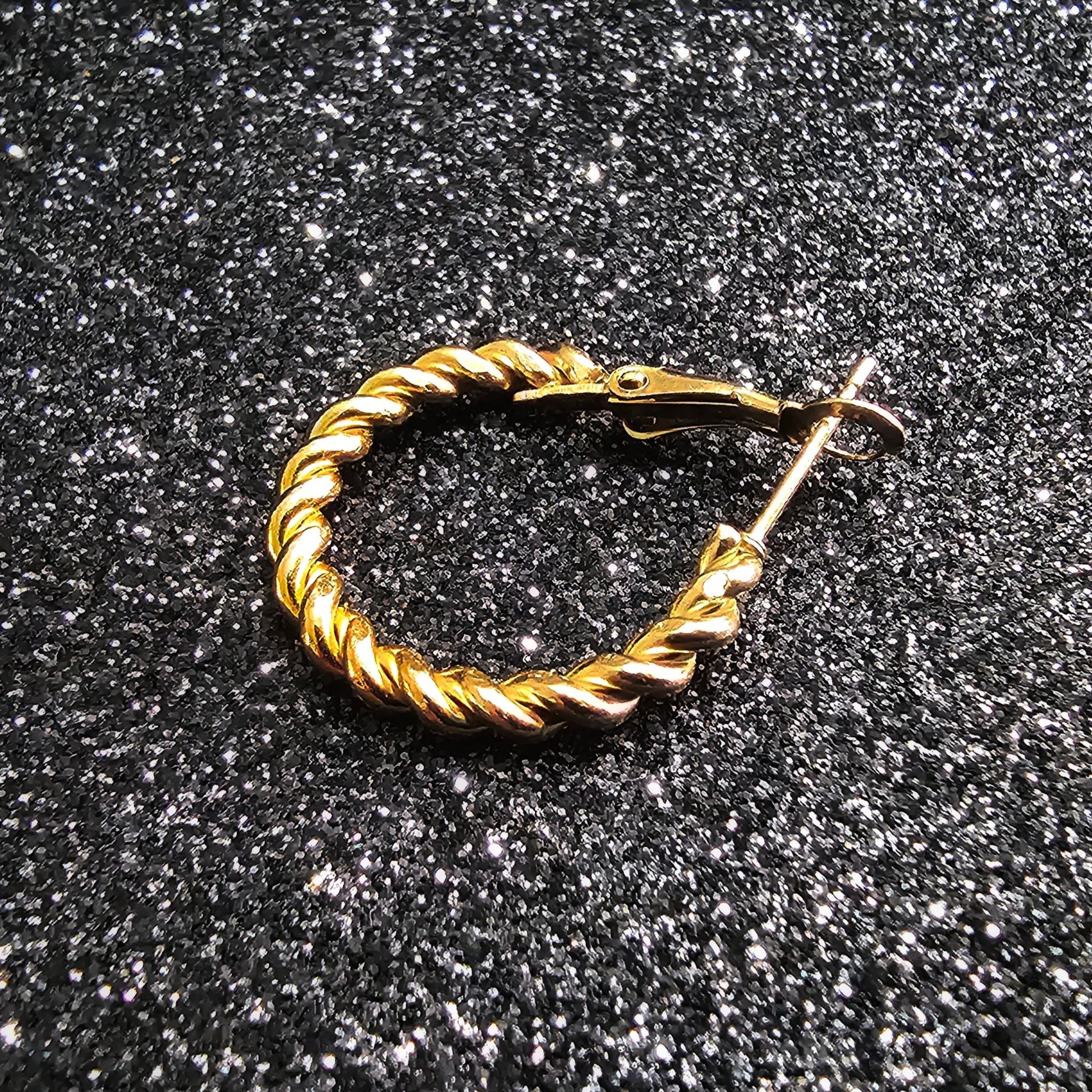 Golden Chain Twisted Earring Hoops - Pretty Savage Jewellery