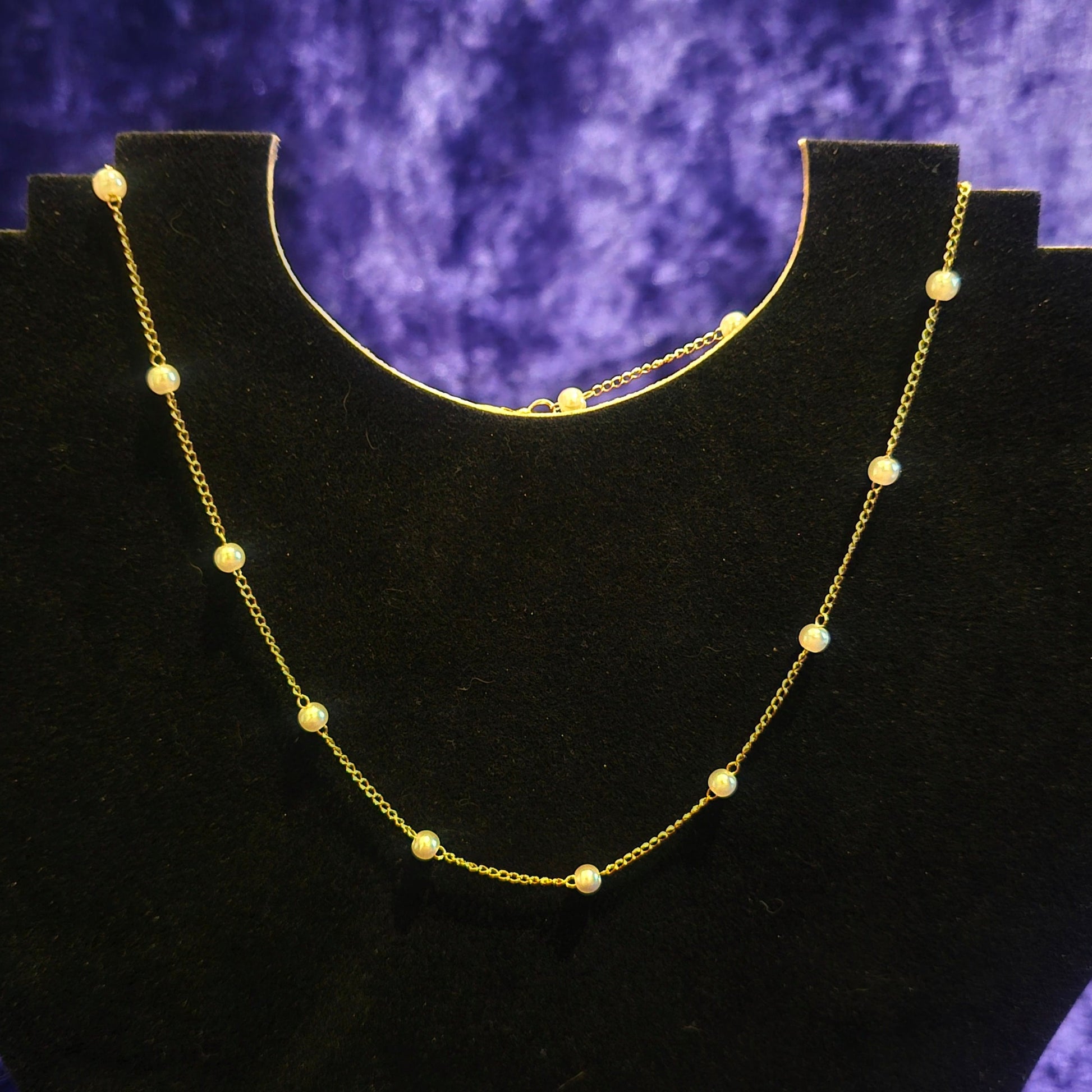 Golden Minimalist Pearl Necklace - Pretty Savage Jewellery