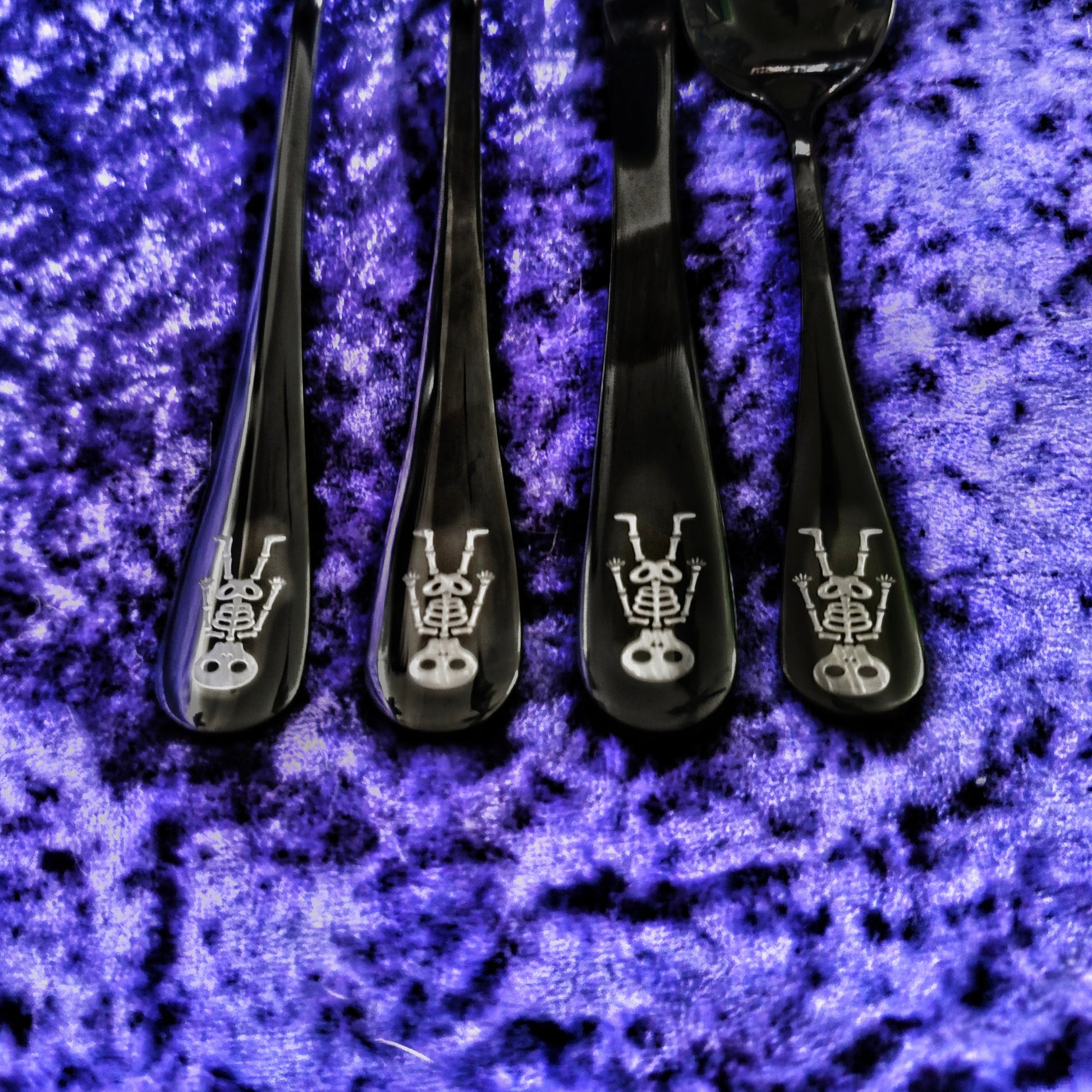 Black Stainless Steel 4pc Skeleton Cutlery Set - Pretty Savage Jewellery