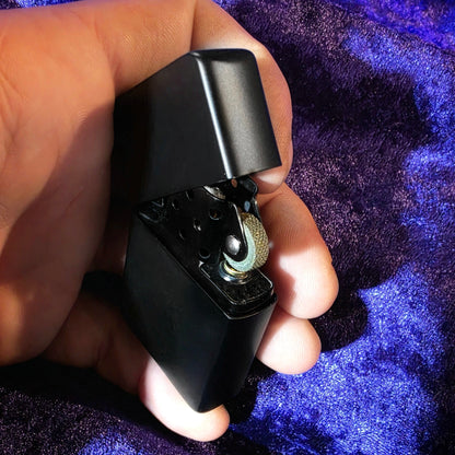 Pure Black Brass Flip Lighter