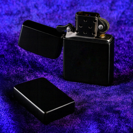Pure Black Brass Flip Lighter