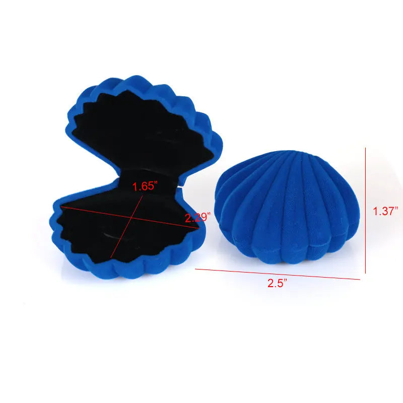 Clam Shell Velvet Ring Box