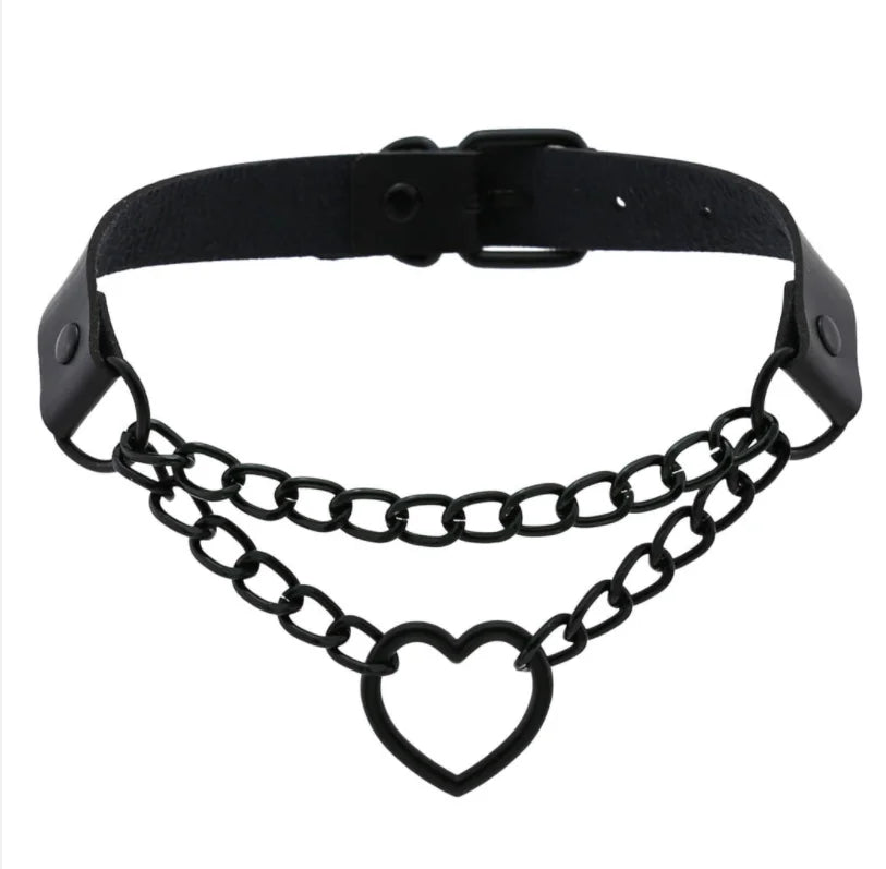 Black Heart Chain Necklace Choker