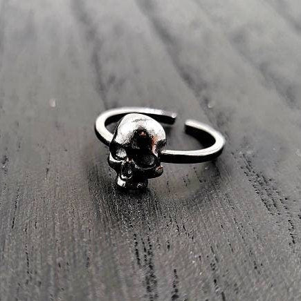 Black Skull Ring Adjustable Ring - Pretty Savage Jewellery